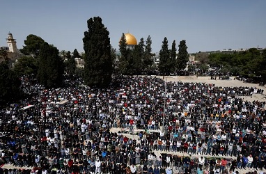 250.000 Warga Palestina Hadiri Shalat Jum’at Pekan Kedua Di Bulan Ramadhan