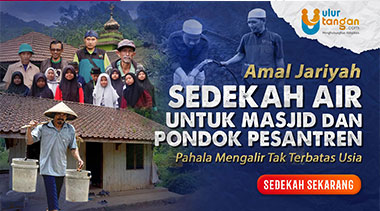 Sedekah Air untuk Pondok Pesantren