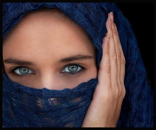 Hijab Adalah Ketaatan, Kesucian, dan Kehormatan Diri