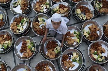 Doa dan Dzikir Paling Shahih Saat Berbuka Puasa