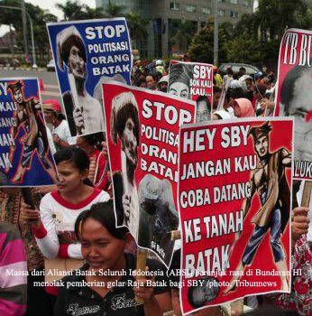 Warga Batak: SBY Pembohong, Tak Pantas Dapat Gelar Raja Batak