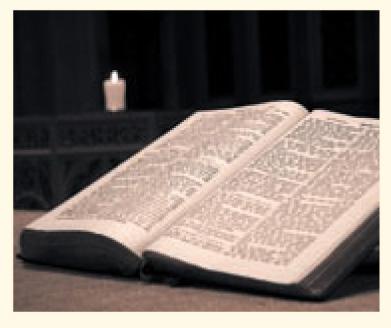 Malaysia Sita 15 Ribu Injil Bertuliskan 'Allah'
