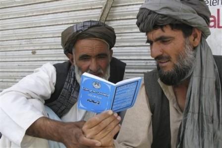 NATO Kecam  Buku Kode Etik Pejuang Taliban