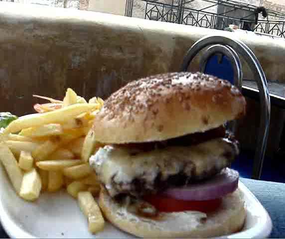 Burger Unta Makanan Sehat Pilihan 