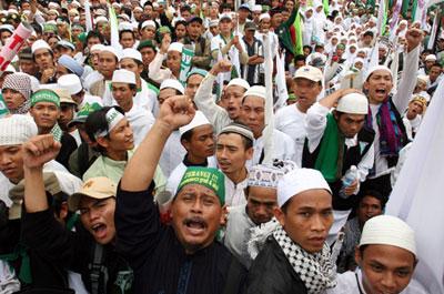 FPI Kirim 1000 Orang Demo Miyabi