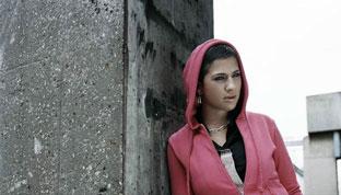 Penyanyi Rap Wanita Asal Perancis Masuk Islam