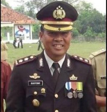 Perangi Teroris, Polisi Adakan Tarawih Keliling