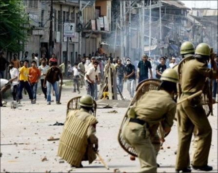 Tujuh Tentara India Tewas dalam Bentrokan Di Kashmir