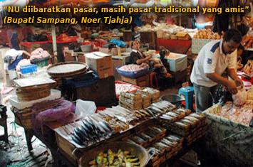 Sebut NU Amis Seperti Pasar Tradisional, Bupati Sampang Didemo Oreng Madure