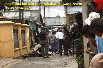 Penembakan Densus di Gang Asem: Siapa yang Dusta, Polisi atau Saksi Warga?