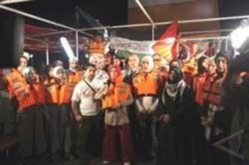 Pasukan Elit Israel Keok oleh Aktivis Hanya dengan Tongkat dan Pisau
