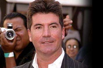 Yahudi Simon Cowell Masuk Islam untuk Nikahi Pacarnya?