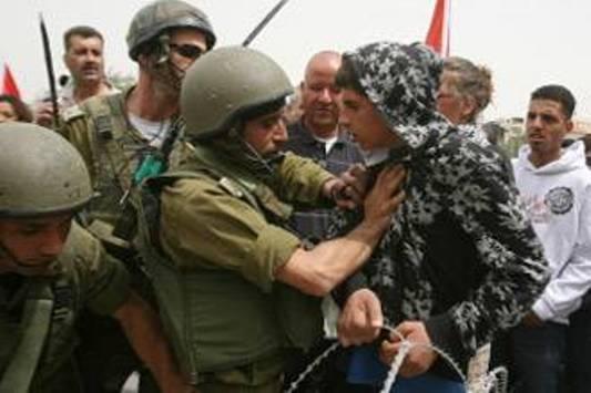 Warga Palestina Dituduh Ilegal di Negeri Sendiri