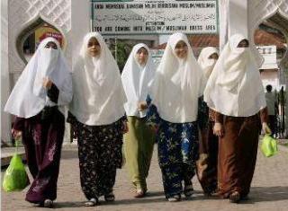 Kehidupan Muslim Indonesia akan Difilmkan