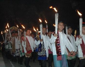 Bagaimana Takbir Hari Raya