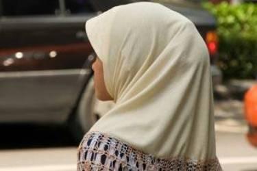 Islamophobia InggrisTuduh Muslimah 60 tahun Teroris