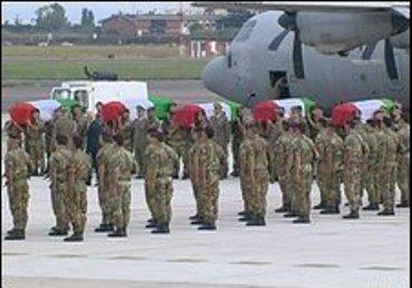 Mayat Tentara Italia yang Tewas di Afghan Dipulangkan