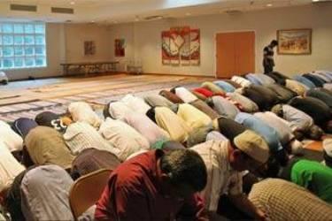 Jamaah Membludak, Muslim Virginia Sewa Sinagog Untuk Shalat