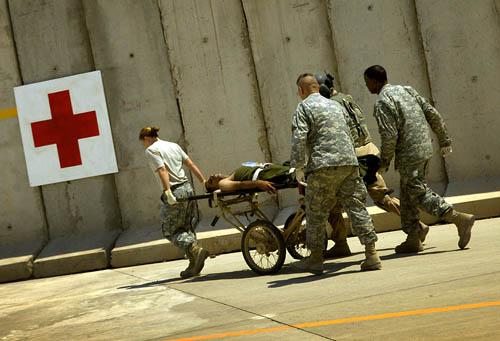 Tujuh Tentara Amerika beserta Penerjemah Terluka di Irak