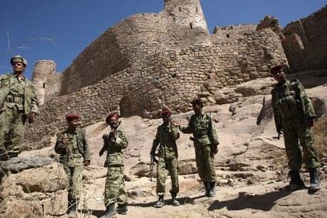 8 Tentara YamanTewas dalam Serangan Al-Qaeda di Pos Militer di Marib
