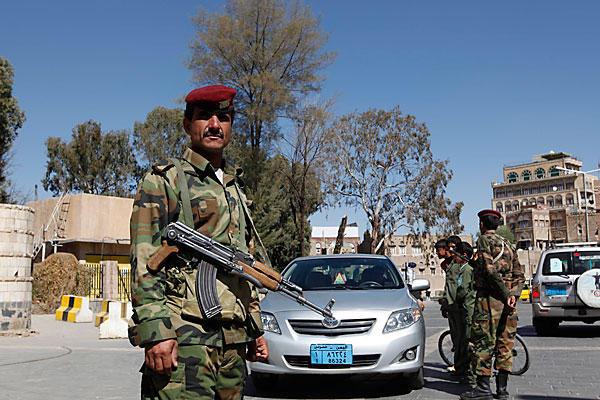 Empat Tentara Yaman Tewas Dalam Serangan Terbaru Al Qoidah