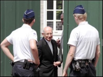 Gereja Katolik Brussels Digerebek Polisi, Terkait Kasus Pelecehan Seks