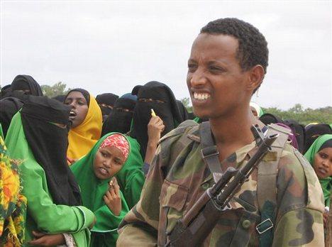 Al Shabaab Resmi Larang Jabat Tangan Antara Pria dan Wanita