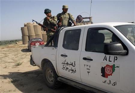 Perwira Polisi Afghanistan dan 5 Anak Buahnya Bergabung dengan Taliban di Badghis