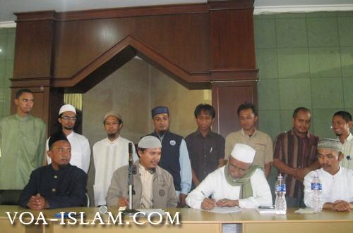 Umat Islam Indonesia Sepakat Tolak dan Bubarkan Sekte Sesat Syi'ah