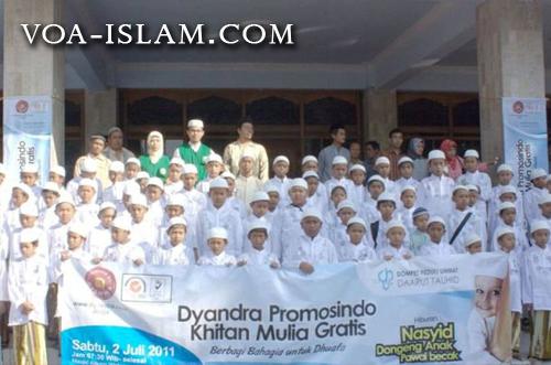 176 Anak Mengikuti Khitan Mulia Dyandra Promosindo dan DPU-DT Yogyakarta