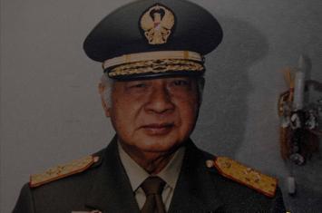 Staf Khusus Presiden SBY: Percuma Soeharto Diberi Gelar Pahlawan!