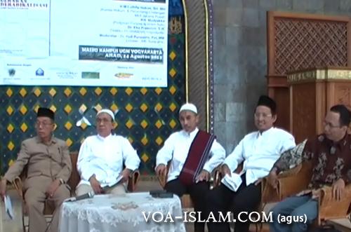 Deradikalisasi Islam: Proyek Penyesatan yang Bisa Memurtadkan Akidah