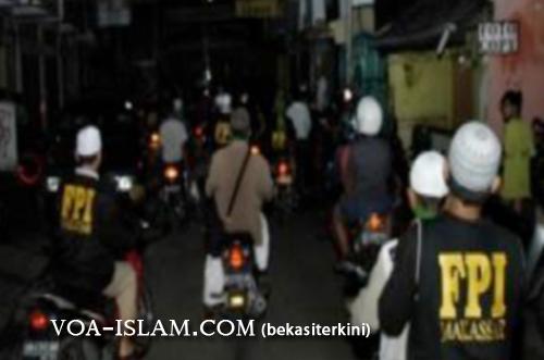 Usai Tarawih, FPI Sweeping Tempat Maksiat & Prostitusi Bekasi