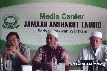 Klarifikasi Berita Soal Takfir Aktivis Bom Cirebon terhadap Ustadz Abu Bakar Ba'asyir