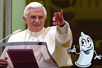 Alih-alih Cegah AIDS, Paus Halalkan Kondom untuk Pelacur Pria (Gigolo)