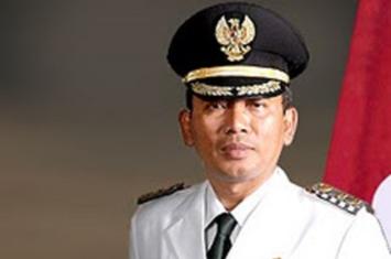 Demi Allah!! Wakil Walikota Bekasi Larang Jemaat HKBP Kebaktian di Ciketing Asem