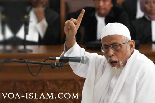 Ustadz Ba'asyir Mengutuk Teror Peledakan Markas FPI Yogyakarta