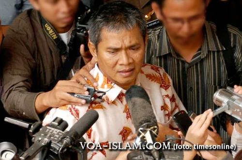 Melawan Hukum & Aniaya Warga, Kepala Keamanan Ahmadiyah Divonis 6 Bulan Penjara
