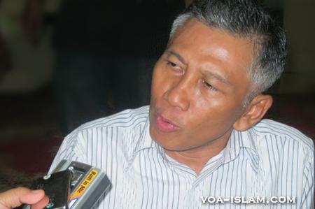 Effendi Choirie: Revolusi Tinggal Dua Langkah Lagi