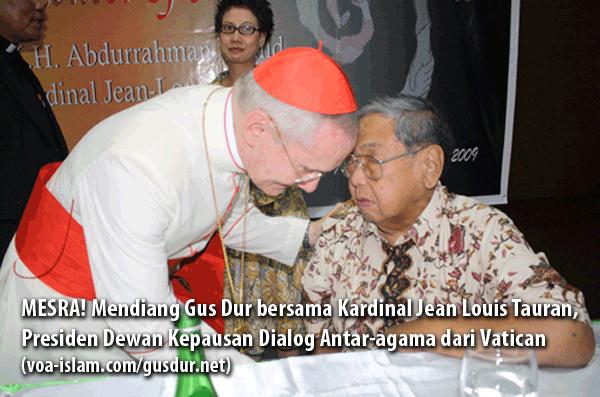 Halleluyah!!! Gereja Nobatkan Gus Dur Pahlawan Pluralisme