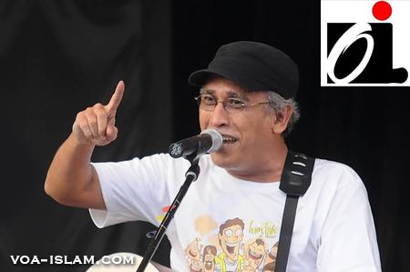 Iwan Fals: Cintailah Masjid & Qur'an, Semua Persoalan di Sana Jawabannya