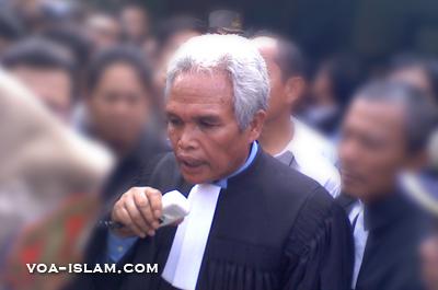 Berikan Kesaksian Mengada-ada, Pendeta HKBP Ditegur Majelis Hakim 