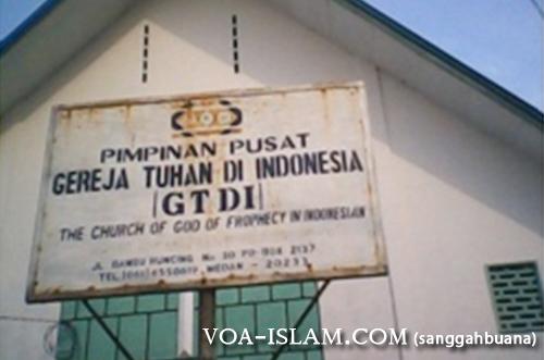 Ricuh Sengketa Dua Kubu Gereja Tuhan Diamankan Polisi