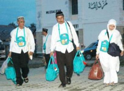 Menag dan DPR Sahkan Ongkos Naik Haji 2010 Malam Ini