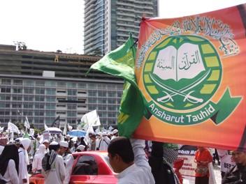 JAT: Umat Islam Indonesia Belum Perlu Kerahkan Kekuatan Senjata