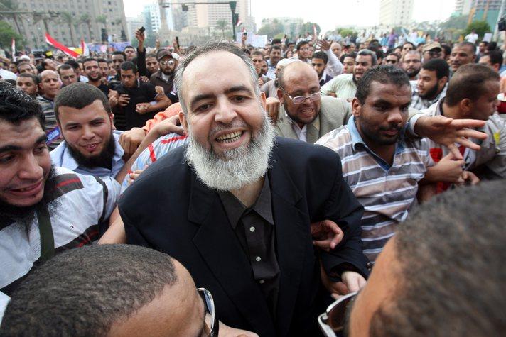 Calon Presiden Salafi Syek Hazem Abu Ismail Dibatalkan?