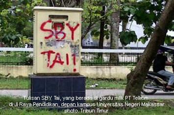 Astagfirullah!! Tulisan ''SBY Tai'' dan ''SBY Sapi'' Hebohkan Makassar