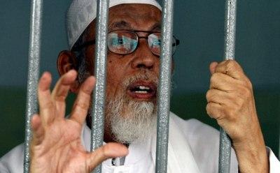 Pengadilan Banding, Ustadz Abu Bakar Baasyir Bebas
