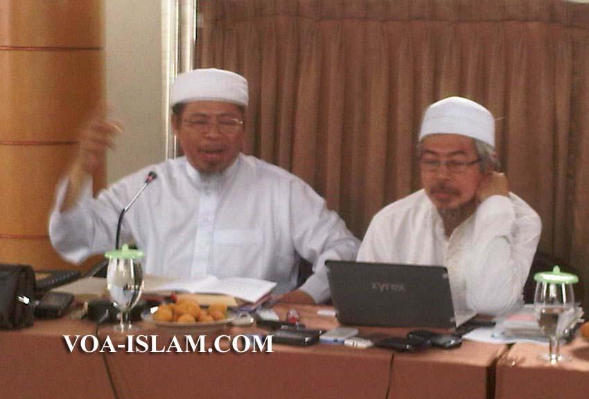 Ustadz Abu Jibril Serukan Seluruh Komponen Umat Islam Untuk Berjihad