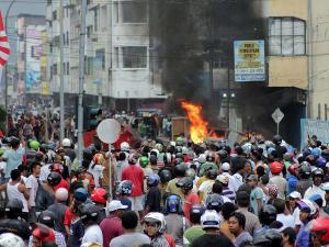 Ambon Masih Mencekam, Warga Mengungsi ke Masjid Al-Fatah